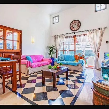 Residencial Los Alisios 56 Villa